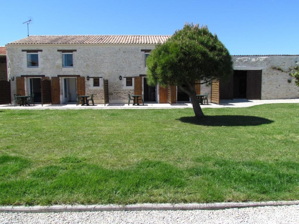 Apartment La Rochelle 