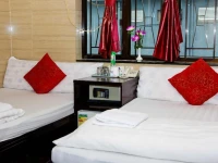 Everest Hostel 