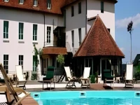 Hostellerie de la Tour dAuxois 