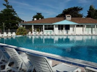 Logis Hotel Les Grenettes 