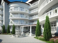 Демократия отель 3*
