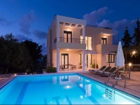 Aris Villa 