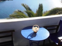 Villa Elena Apartments 