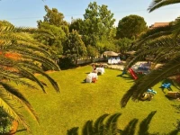 Andriana Apartments 3*