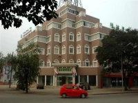 Green Tree Inn Tangshan Shengli Bridge 3*