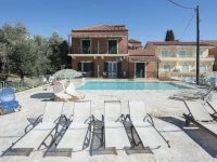 Marika Apartments Corfu 5*