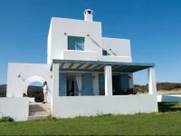 Aloustina Villa 