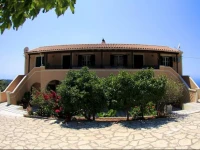 Iliobasilema Studios and Apartment 