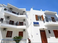 To Gefyraki Rooms 