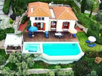 Elia Pilio Villas 