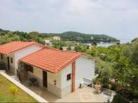 Studios Villa Eleni 
