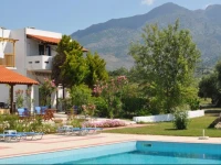 Studios -Hotel Villa Yliessa 