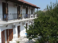 Spyros Apartments 