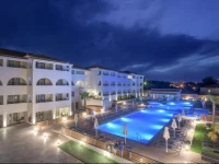 Azure Resort & Spa 
