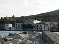 Akrogialia Rooms 
