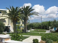 Paradiso Studio & Apartments on Naxos Island 