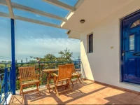 Lontos Suites 