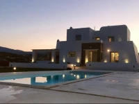 Arya Villa 