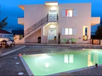 Alura Villas 