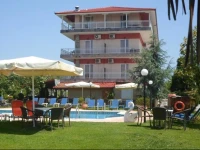 Denis Hotel and Bungalows 
