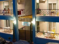 Ikies Luxury Apartments 