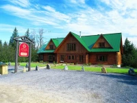 Fairmont Kenauk at Le Chateau Montebello 