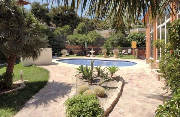 Bulevar Peguera 3*