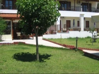 Ammos Studios and Apartments 