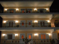 Roula Apartments