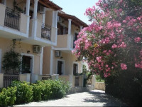 Adonis Studios Alikanas