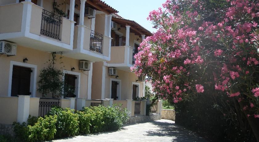 Adonis Studios Alikanas 