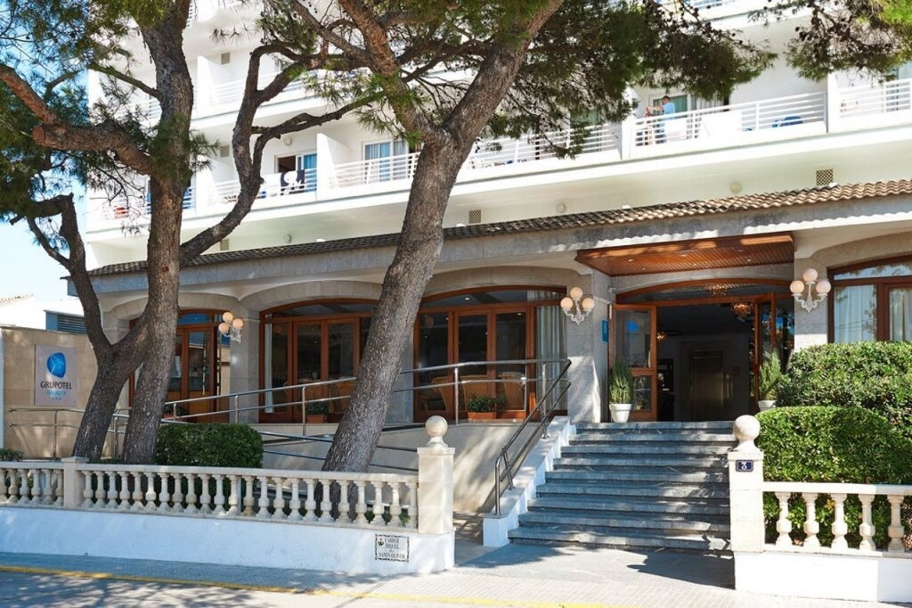 Grupotel Farrutx 3*