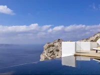 Azzurro Suites 