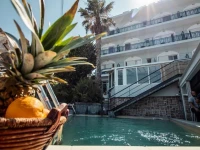 Kiani Akti Hotel 2*