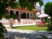 Olgas Garden Apartments 