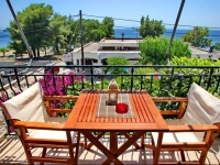 Studios and Apartments Meri 