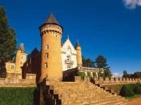 Chateau De Busset 4*