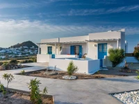 Eiriana Luxury Suites 