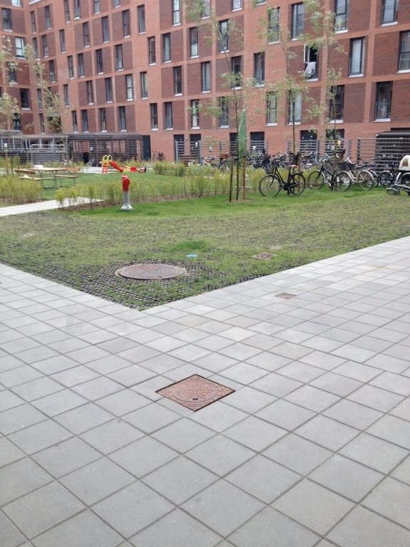 Canal Apartment 