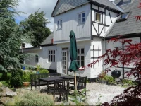 Skovlyst Bed and Breakfast 