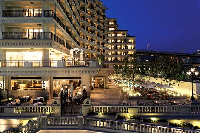 La Suite Kobe Harborland 1*