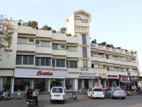 Hotel Kohinoor Plaza 2*