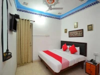 Hotel Hanuman Ghat 