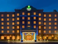Holiday Inn Express Hotel and Suites Clarington - Bowmanville 2*