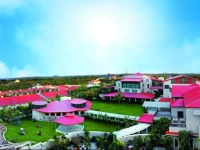 Licec Hotel At Leonia 