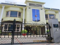 Bliss Inn Suites 