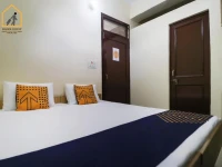 Hotel Yamini 2*