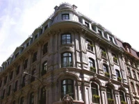 Gault 4*