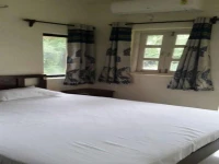 Hotel Parth Inn 