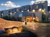 Stone Gate Inn 